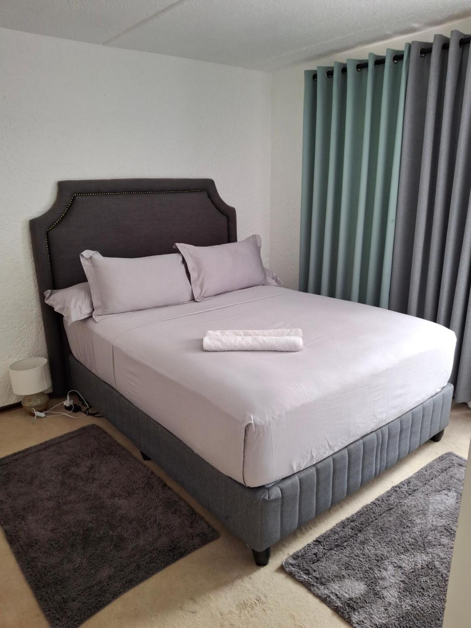 Homestay Modern Comfort In Sandton Johannesburg